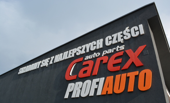 Zdjęcia sklep samochodowy CAREX 1 Sp. z o.o. w Krynica-Zdrój