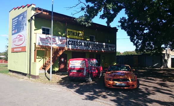 Zdjęcia sklep samochodowy AUTO-JAREX w Świebodzin